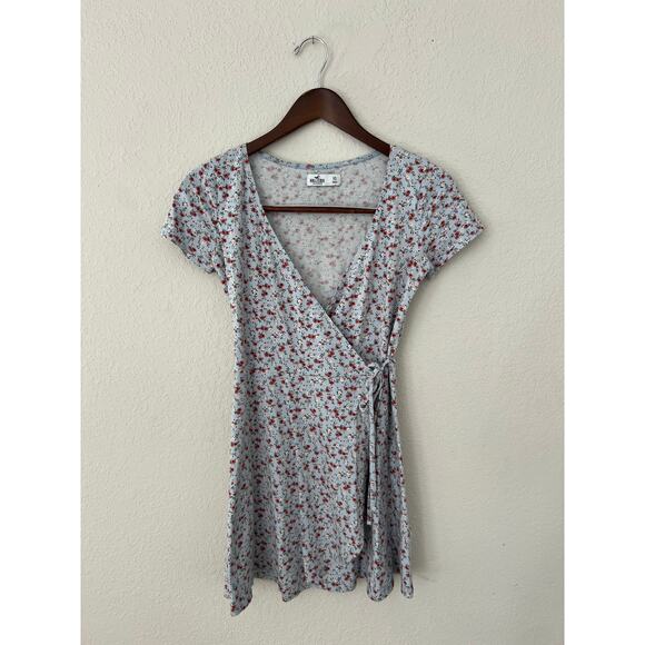 Hollister Floral Dress- wrap dress extra small size - Picture 2 of 6